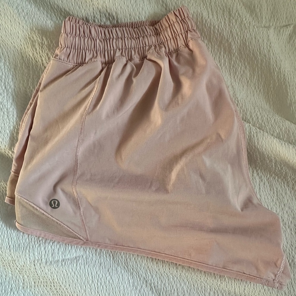 Lululemon Hotty Hot HR Short 2.5" Lined